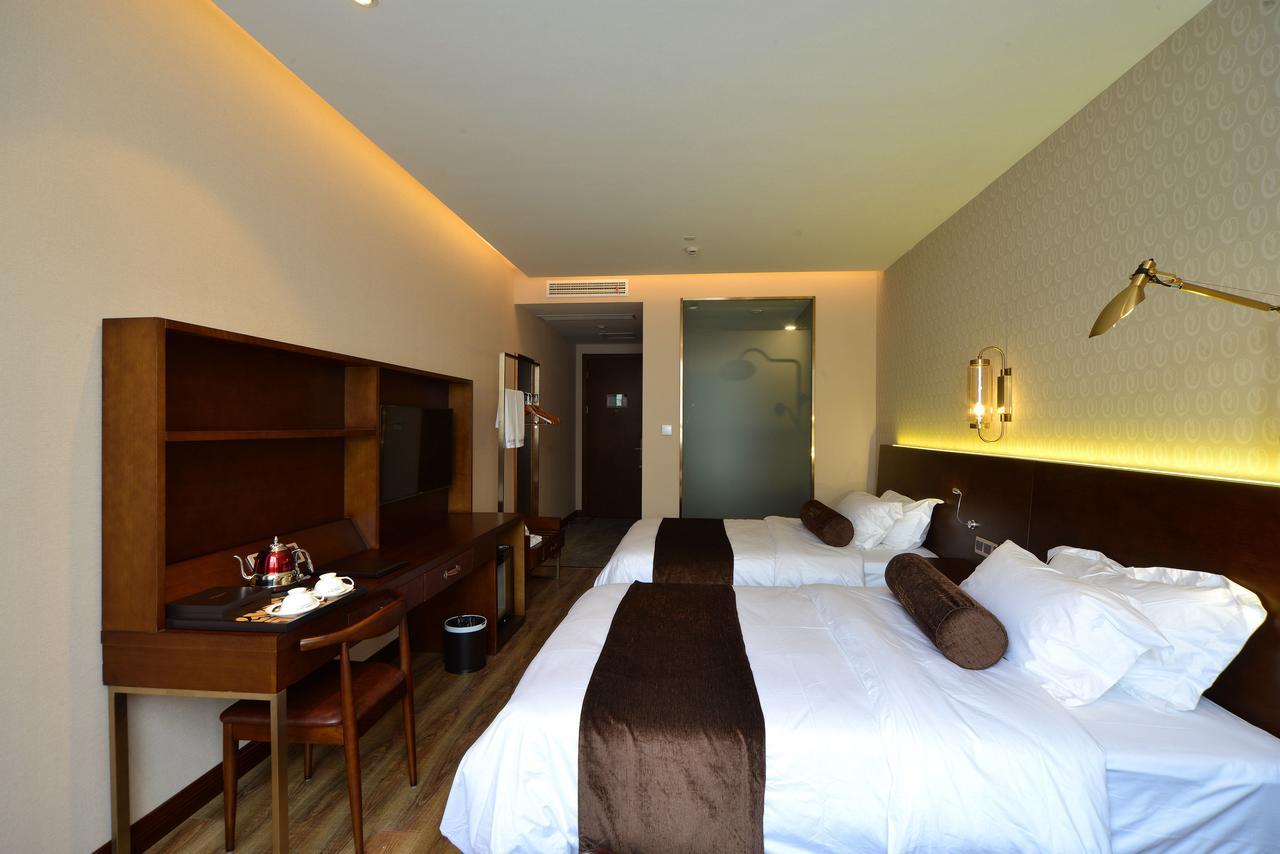 Manxin Hotel Shanghai Xujiahui Extérieur photo